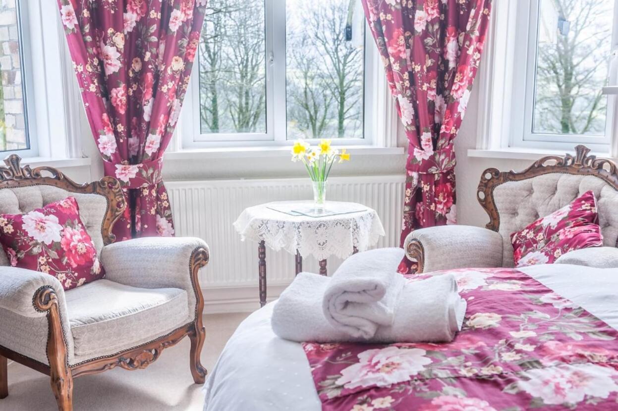 Knole Farm Bed & Breakfast Okehampton Exterior foto